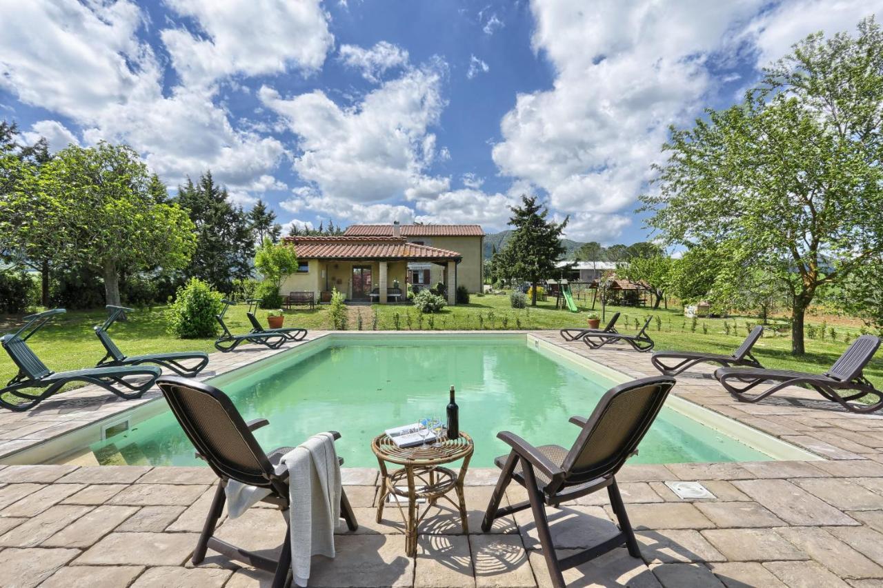 Appartamento Uva - Agriturismo Le Selvole Pomarance Eksteriør billede