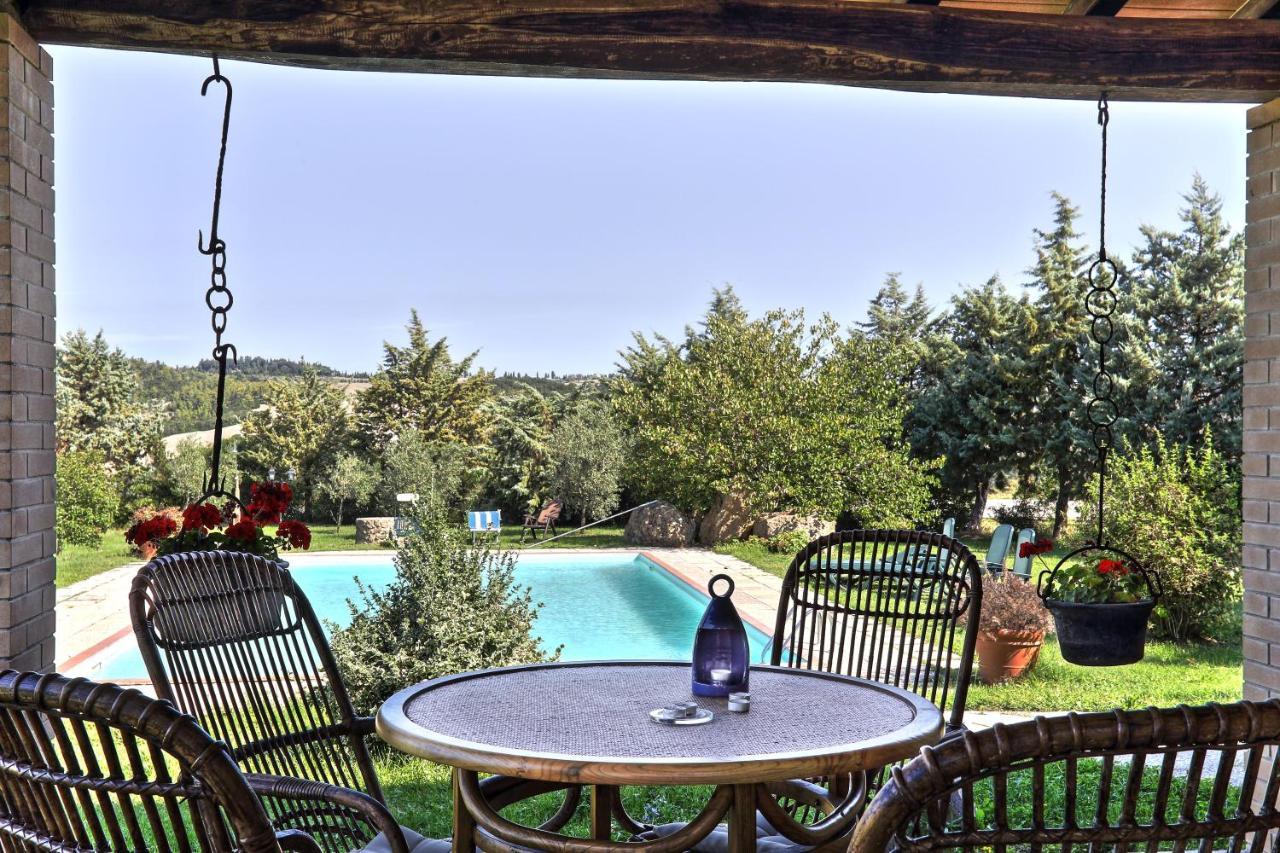 Appartamento Uva - Agriturismo Le Selvole Pomarance Eksteriør billede